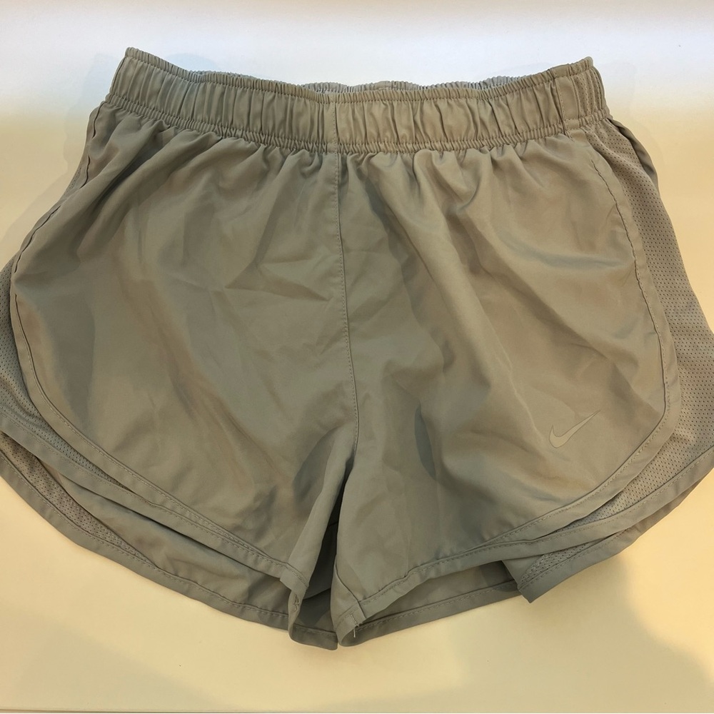 Grey Nike shorts